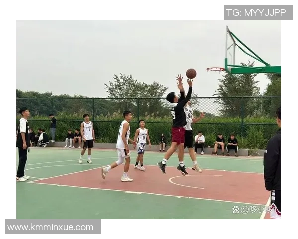 南京篮球队在亚运会中的个人能力展现与团队协作的深度分析 南京篮球队在亚运会中的个人能力展现与团队协作的深度分析