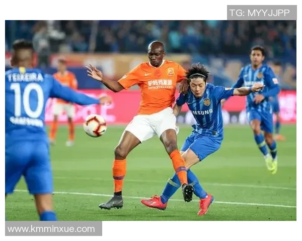 武汉足球队战术解析:从进攻到防守的全面剖析与展望 武汉足球队战术解析:从进攻到防守的全面剖析与展望