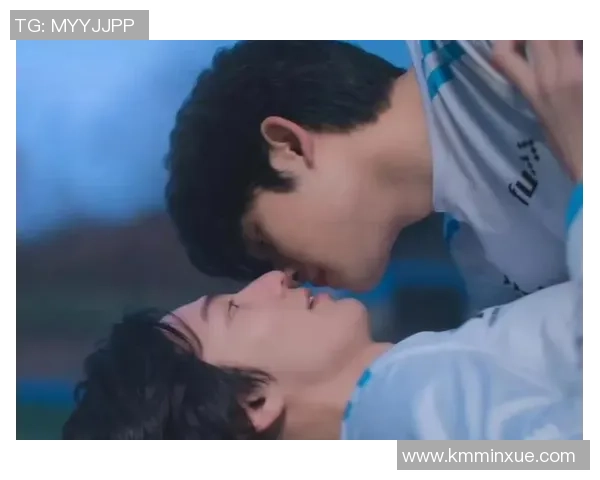 足球明星偶遇偶像瞬间感动心灵的故事与梦想的交汇 足球明星偶遇偶像瞬间感动心灵的故事与梦想的交汇